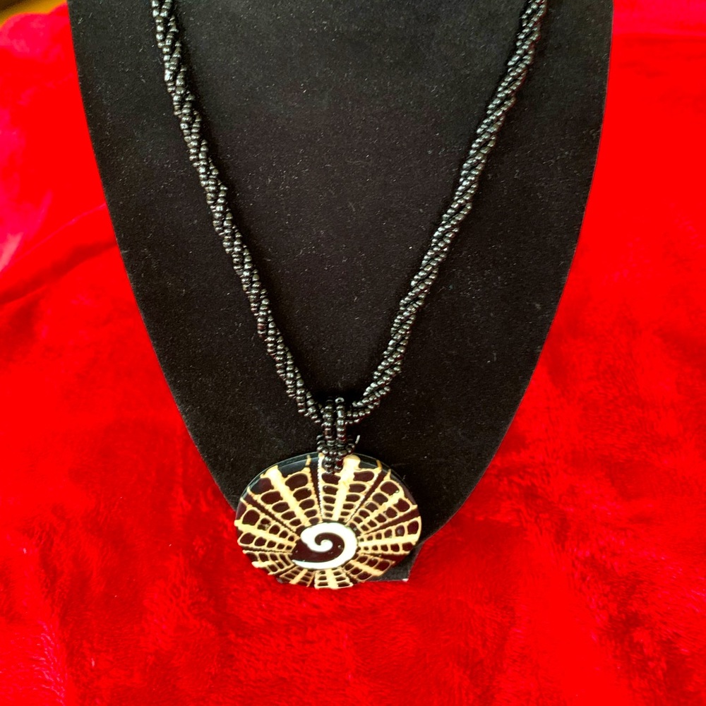 🌟2 for 1🌟Beautiful Costume Necklace